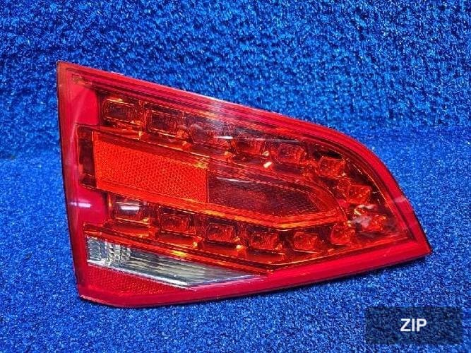 Audi A4 2011 — фонарь задний левый внутренний 8K5945093B