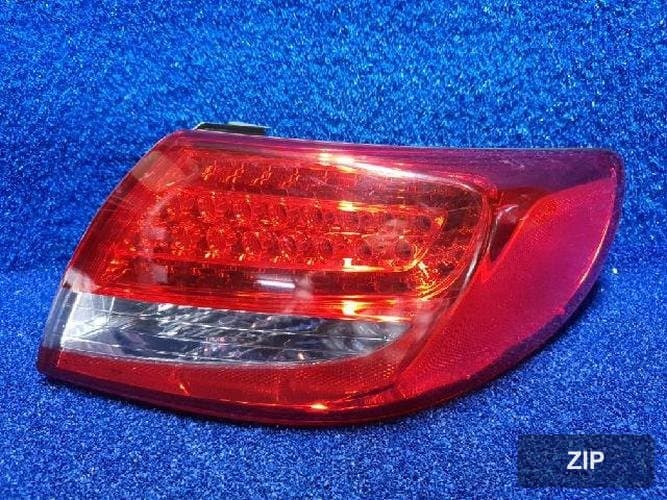 Hyundai Grandeur 2010 — фонарь задний правый наружный 1