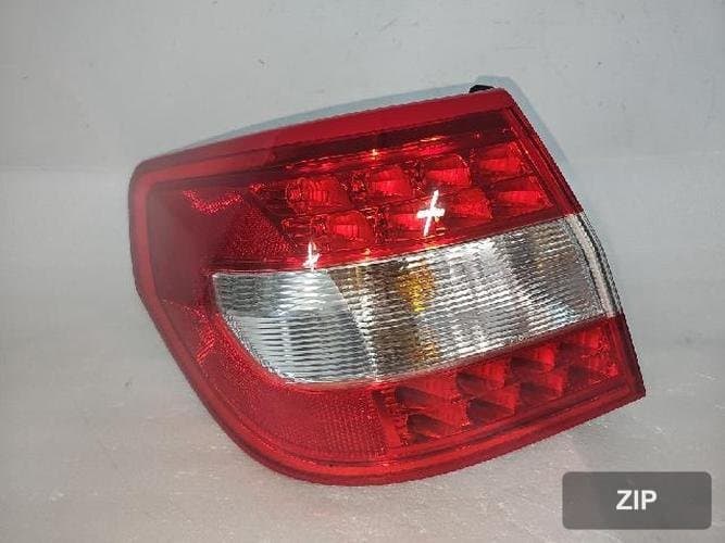 Ford MKZ 2008 — задний фонарь левый наружный