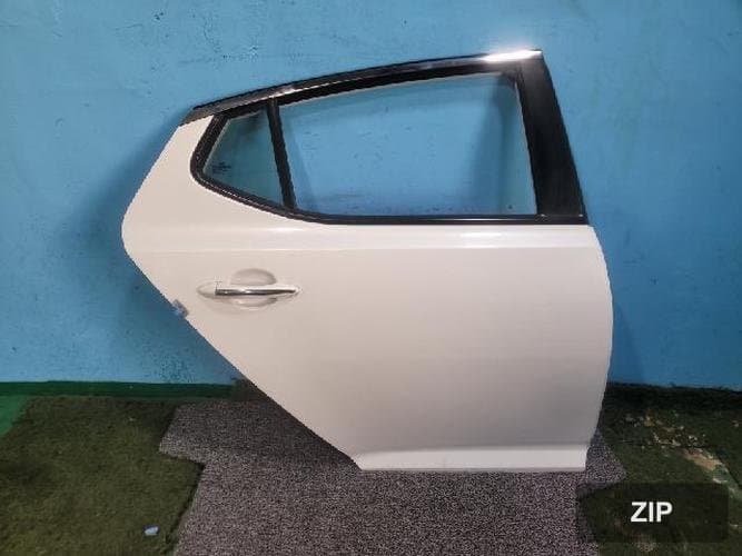 Kia K5 2013 — дверь задняя правая