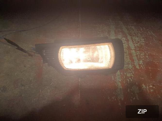 Kia Carnival 2011 — противотуманный фонарь правый 92202-4D000