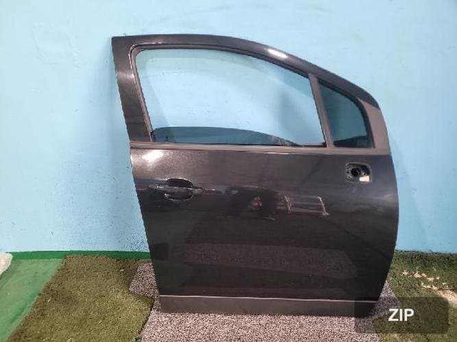 GM Daewoo Trax 2015 — передняя дверь правая