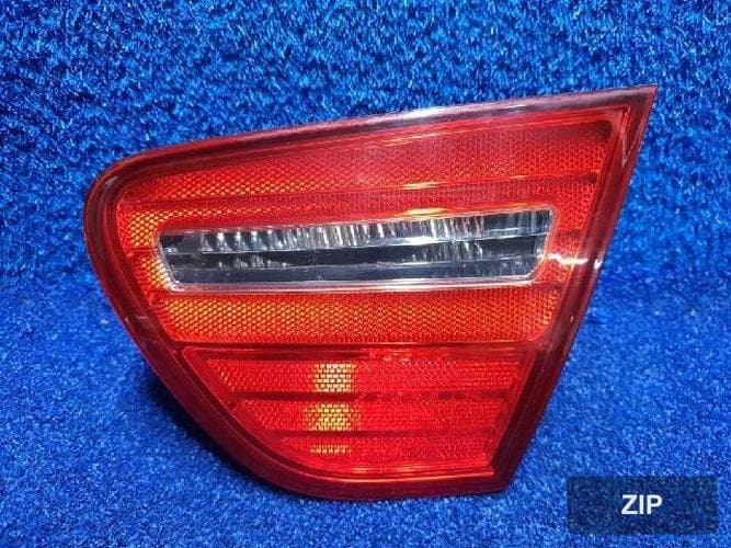 Hyundai Avante 2009 — фонарь задний правый внутренний
