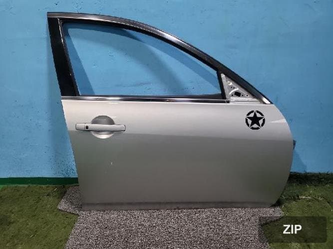 Infiniti G 2008 — передняя дверь правая