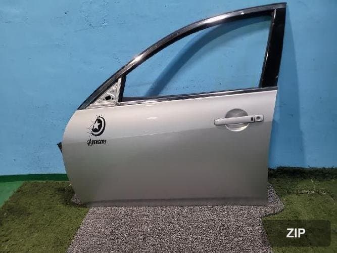 Infiniti G 2008 — передняя дверь левая