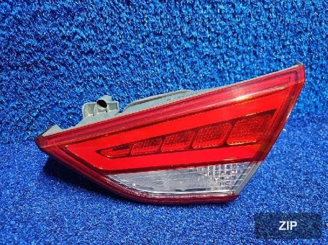 Hyundai Sonata 2013 — фонарь задний правый внутренний