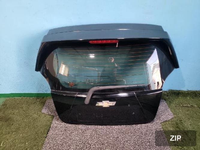 GM Daewoo Spark 2013 — крышка багажника