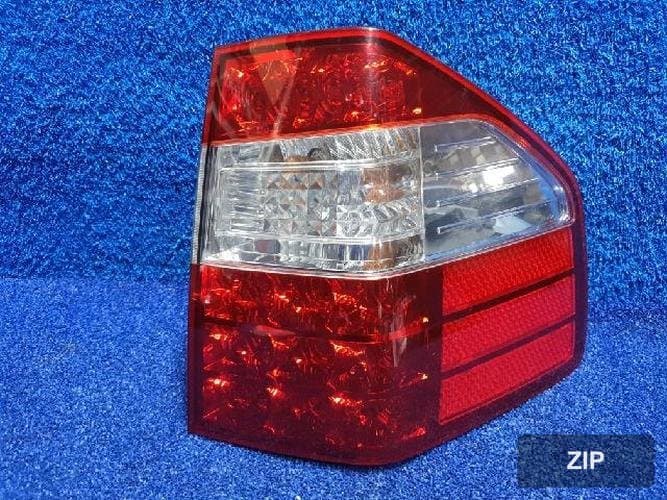 Kia Mohave 2008 — фонарь задний правый наружный