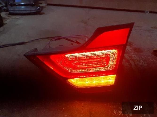 Kia K9 2012 — фонарь задний правый (внутренний) 92404-3T000