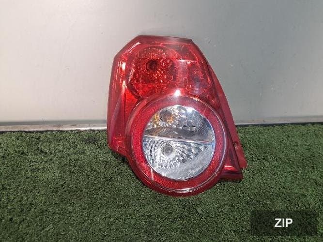 GM Daewoo Gentra 2010 — задний фонарь левый (внешний)