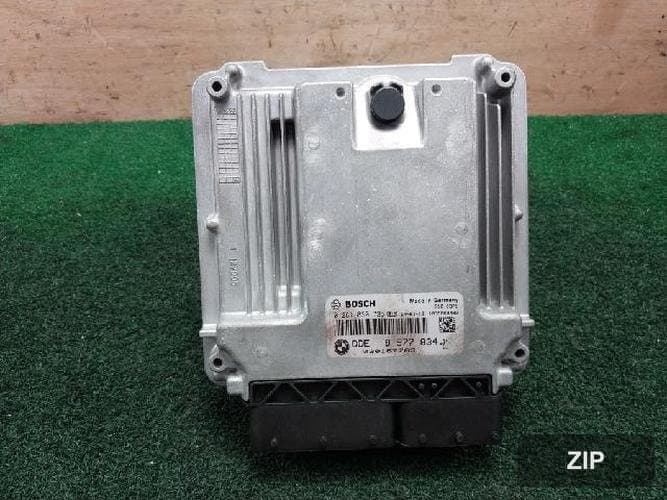 Блок управления ECU 857783401