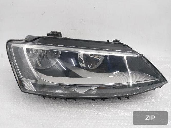 Volkswagen Jetta 2014 — фара правая 5C7941006 A