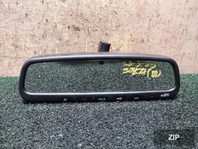 Зеркало заднего вида
