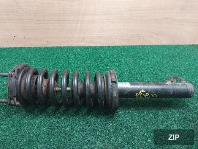 Передний амортизатор правый 52089806AH