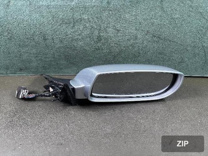 Hyundai Genesis 2009 — зеркало боковое правое