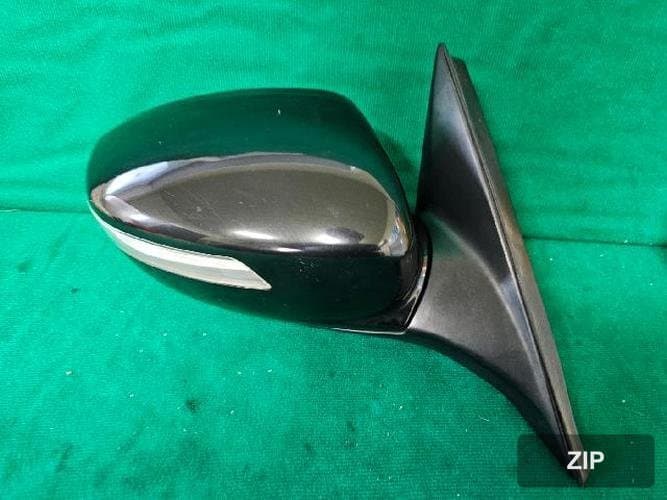 Hyundai Genesis 2011 — боковое зеркало правое 87620 3M020AF