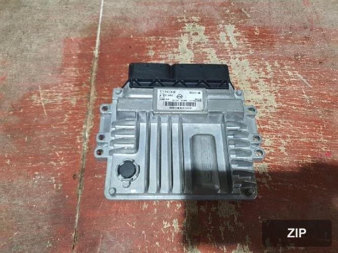 Блок управления ECU 671 540 04 32