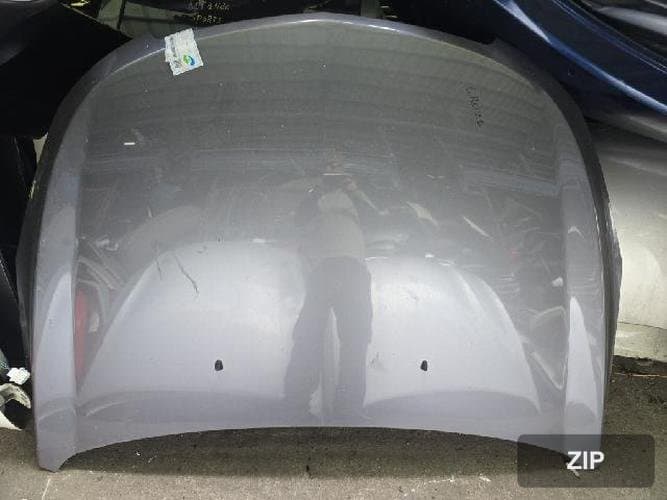 GM Daewoo Cruze 2012 — капот