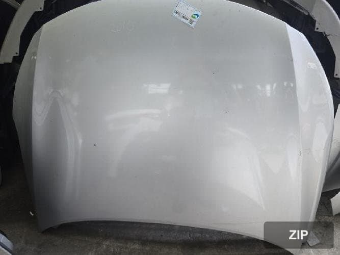 Kia K5 2011 — капот