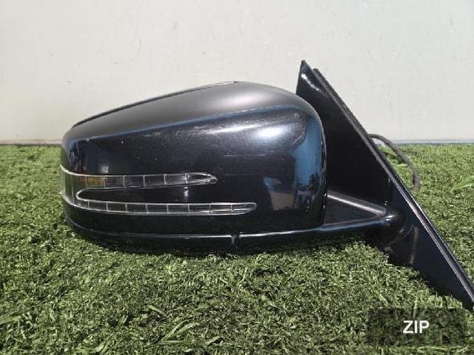 Mercedes-Benz S-Class 2012 — зеркало боковое правое