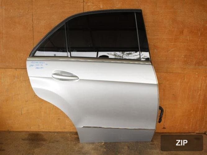 Mercedes-Benz E-класс W212 2011 — дверь задняя правая