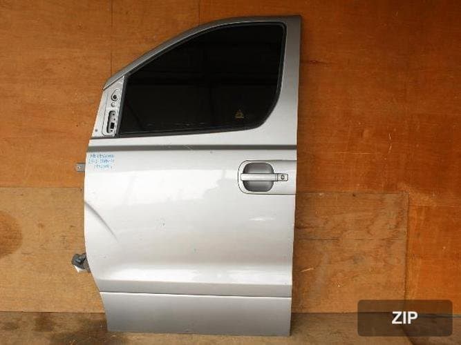 Hyundai Grandstarex 2011 — передняя дверь левая