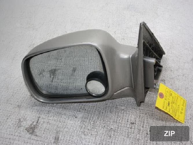 Hyundai Terracan 2002 — боковое зеркало левое