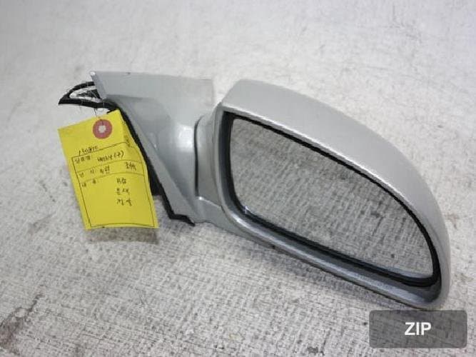 Hyundai Verna 2000 — боковое зеркало правое