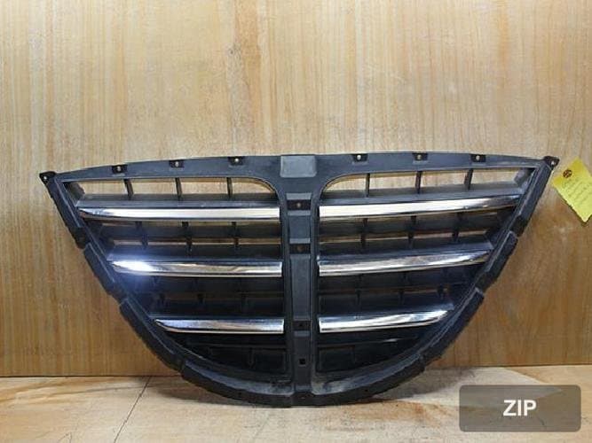 KG Mobility Rodius 2006 — решетка радиатора 79451-21010