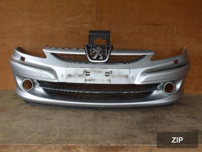 Peugeot 607 2006 — передний бампер