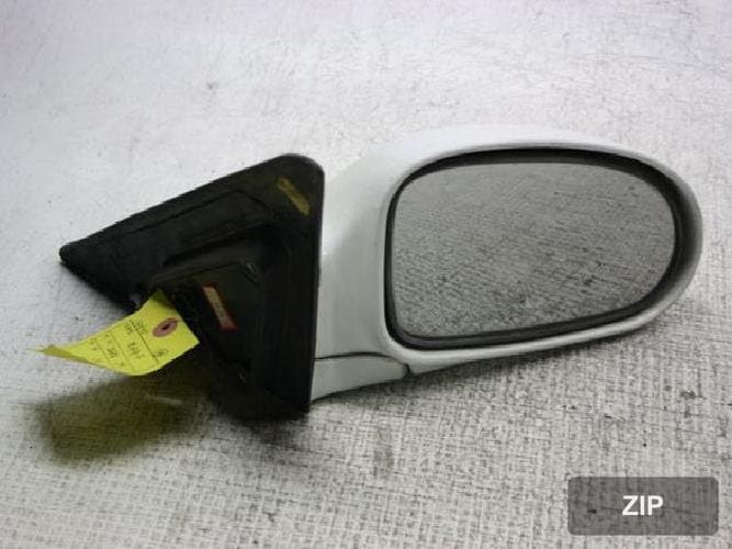 Hyundai Sonata 1997 — зеркало боковое правое