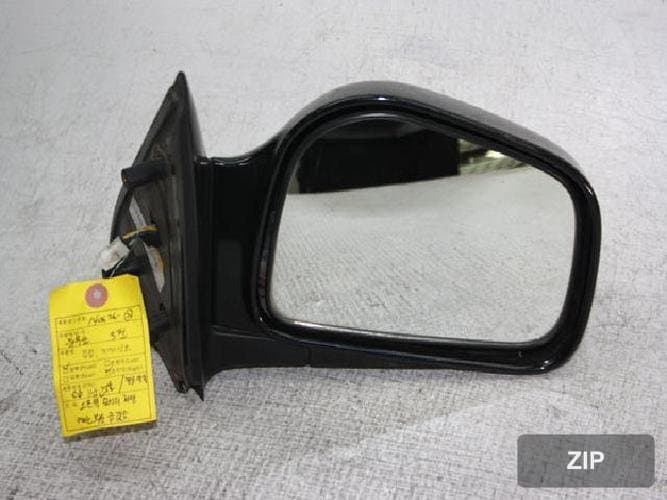 KG Mobility Musso 1999 — боковое зеркало правое