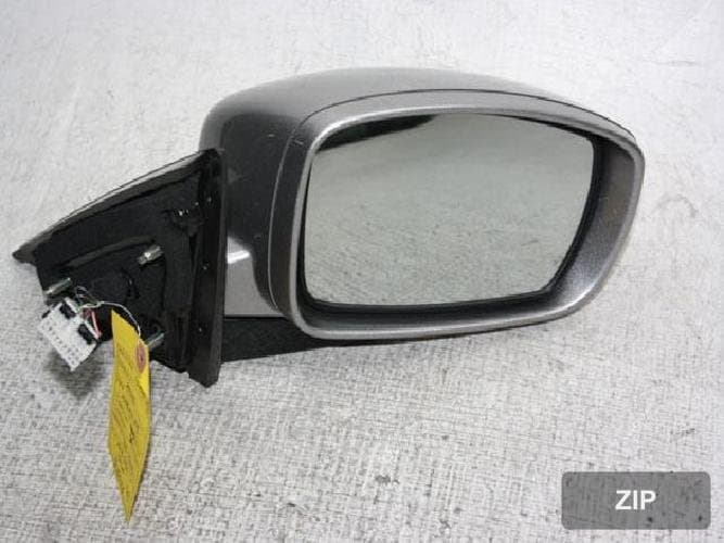 Hyundai Genesis 2009 — зеркало боковое правое