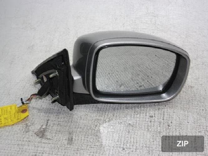 Hyundai Genesis 2009 — боковое зеркало правое