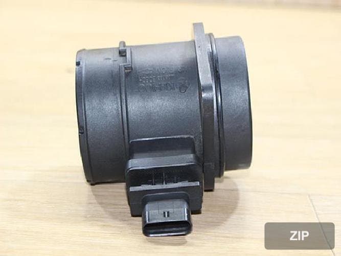 Датчик массового расхода воздуха 28164-2A401