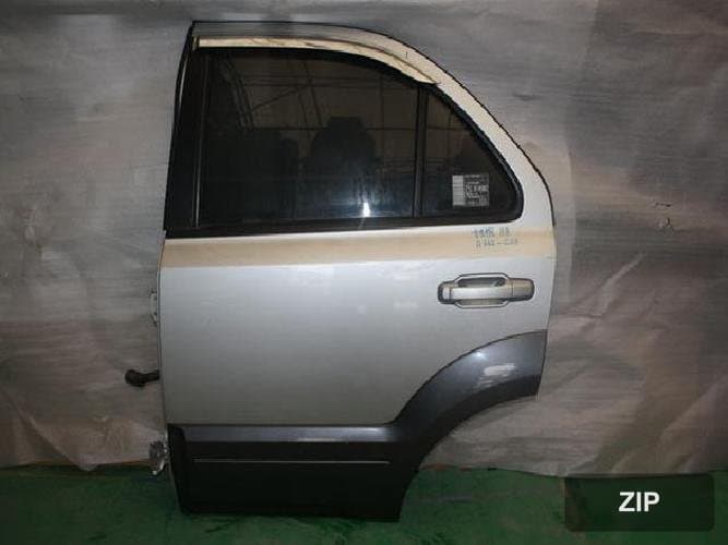 Kia Sorento 2007 — дверь задняя левая