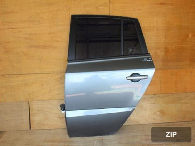 Renault QM5 2008 — задняя дверь левая (2)