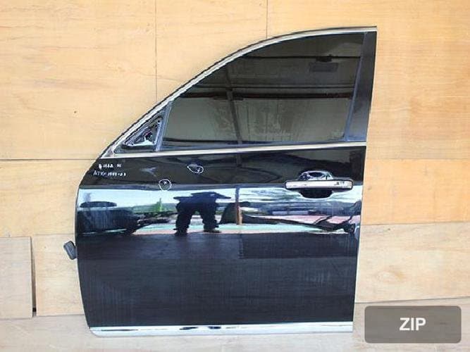 Hyundai Equus 2010 — дверь передняя левая