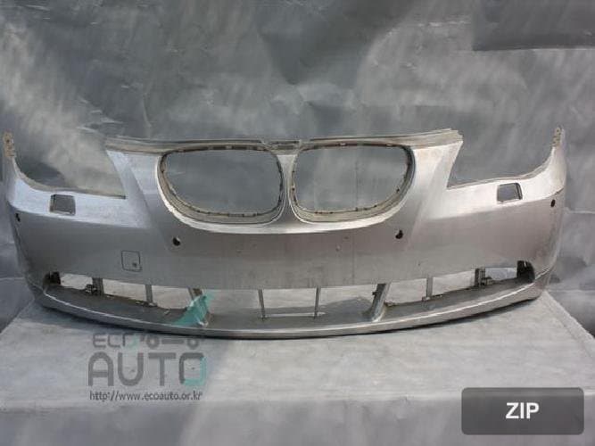 BMW 5 Series 2003 — передний бампер 51117033694