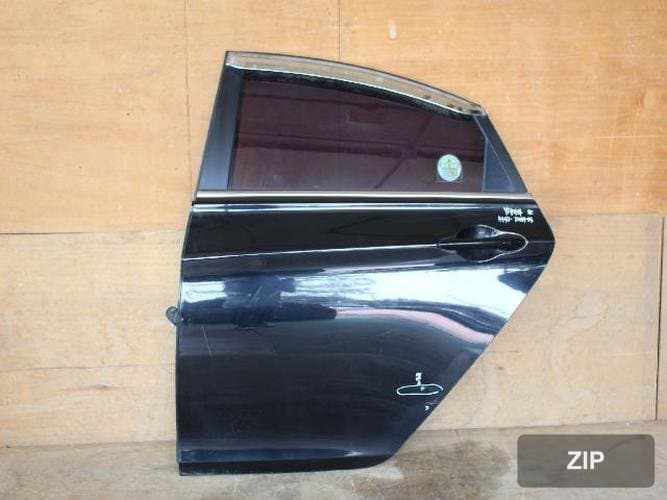 Hyundai Sonata 2010 — дверь задняя левая
