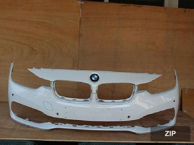BMW 3 Series 2016 — бампер передний