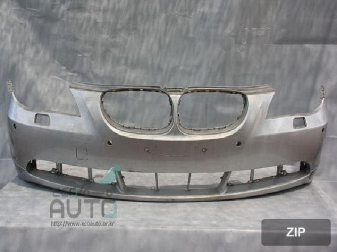 BMW 5 Series 2003 — передний бампер 51117033694