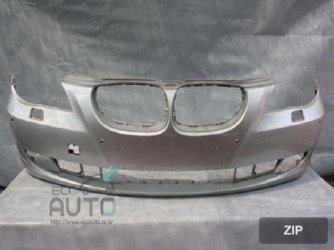 BMW 5 Series 2006 — передний бампер