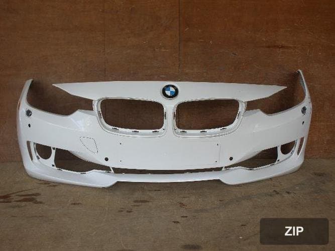 BMW 3 Series 2015 — передний бампер