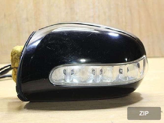 Mercedes-Benz S-Class 2003 — зеркало боковое левое A2208101716