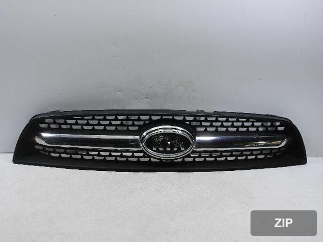 Kia Carens 2007 — решётка радиатора 863701D000