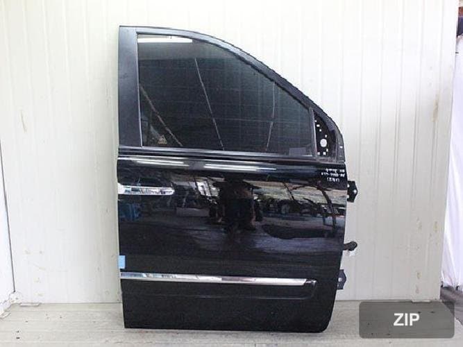 Kia Carnival 2010 — передняя дверь правая