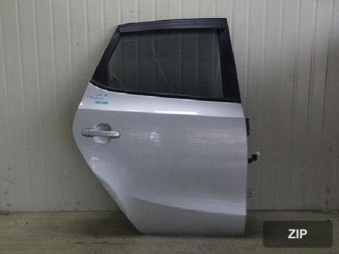 Hyundai i30 2008 — дверь задняя правая