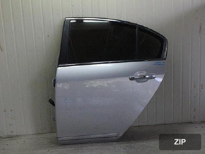 Hyundai Genesis 2009 — дверь задняя левая