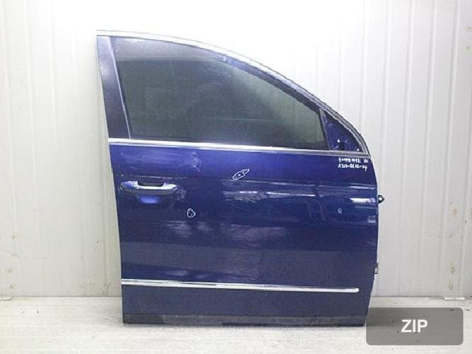 Volkswagen Passat 2007 — передняя дверь правая